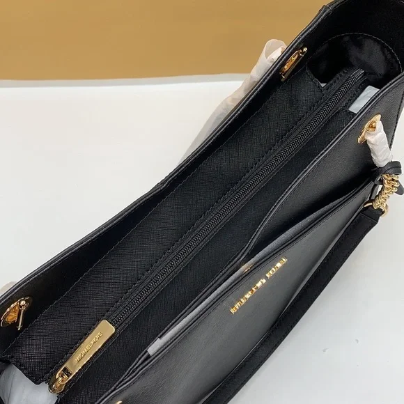 MICHAEL KORSJet Set Large Saffiano Leather XCHAIN Shoulder Bag BLACK COLOR
